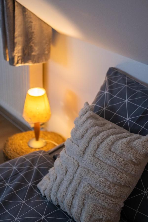 Sziklai Apartman Veszprem Bagian luar foto